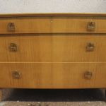 765 1476 CHEST OF DRAWERS